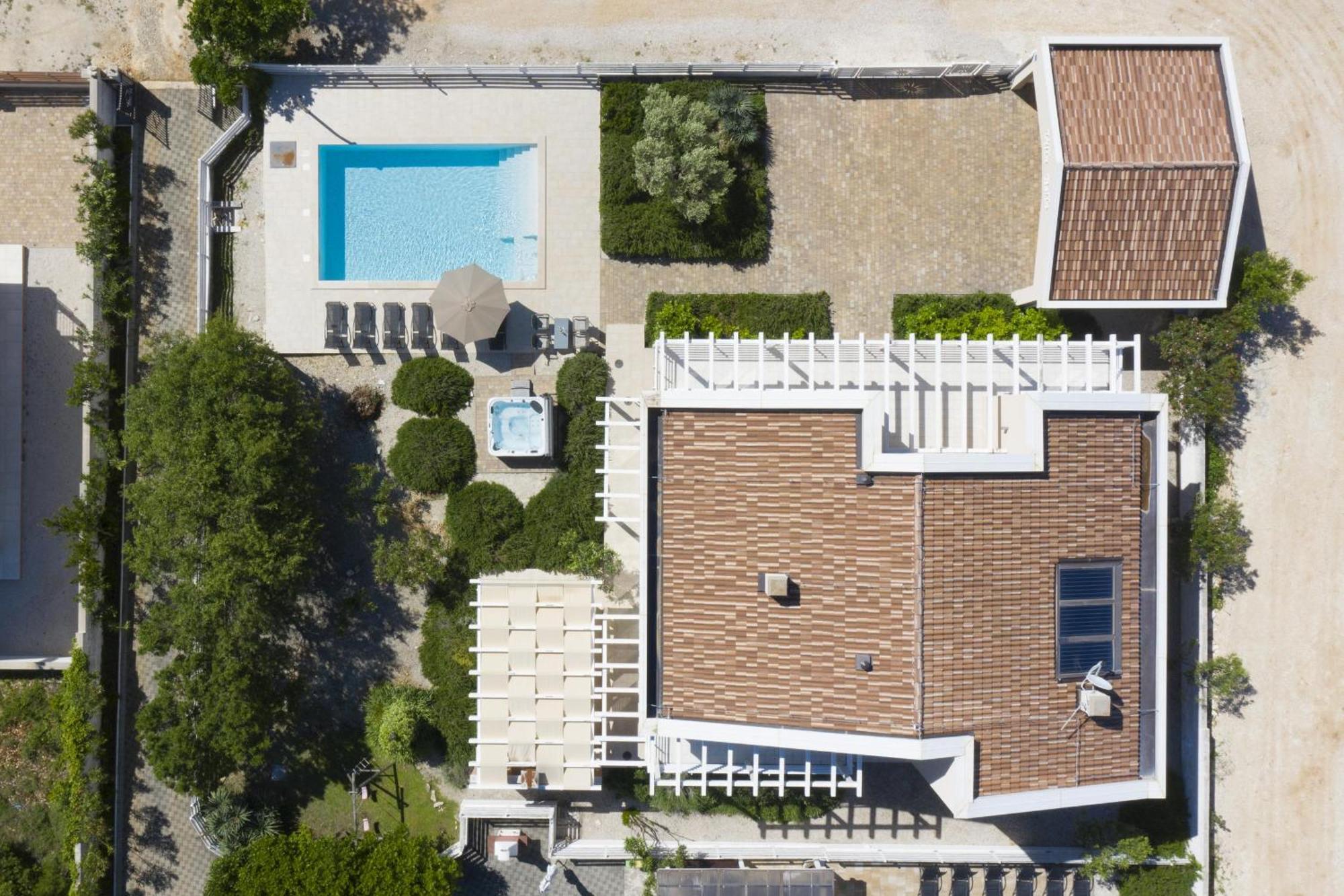 Villa Bella - Beautiful And Modern House With Pool, Souna, Jacuzzi & Playground, Liznjan - Istra Extérieur photo