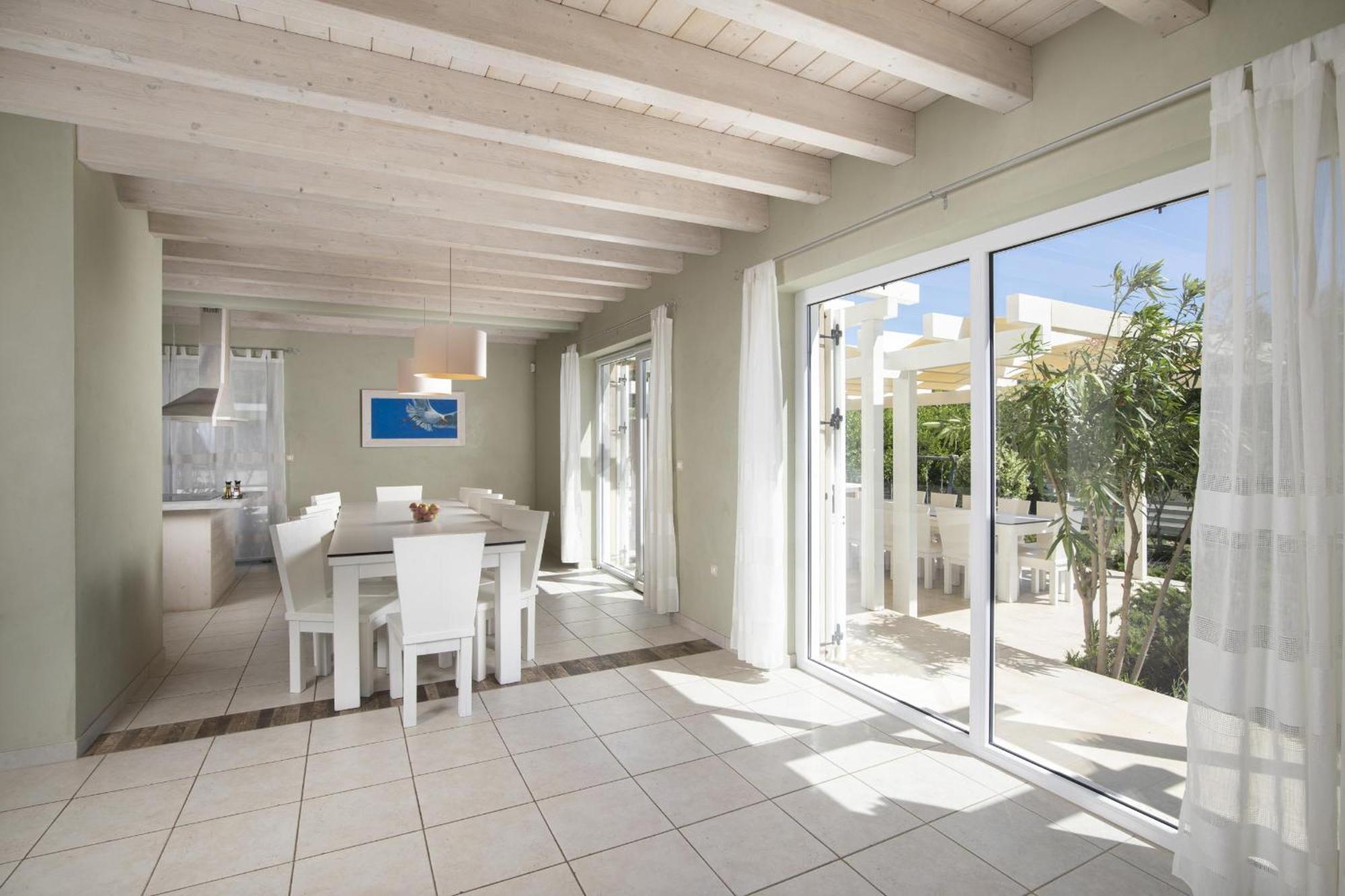 Villa Bella - Beautiful And Modern House With Pool, Souna, Jacuzzi & Playground, Liznjan - Istra Extérieur photo